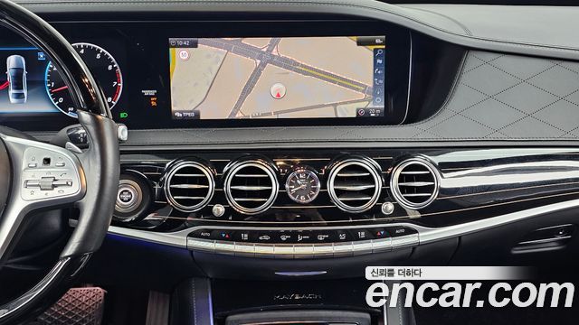 Mercedes-Benz S-Class 2019 — photo 14