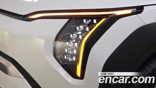 Kia EV3 2025 — photo 8