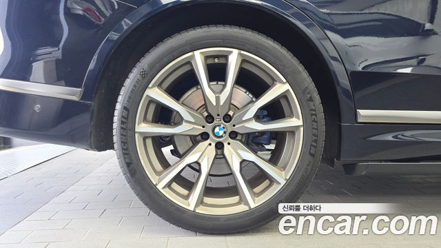 BMW X7 2019 — photo 5