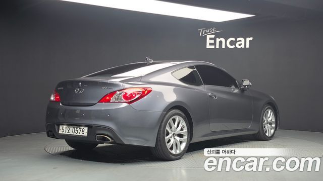 Hyundai Genesis 2016 — photo 2