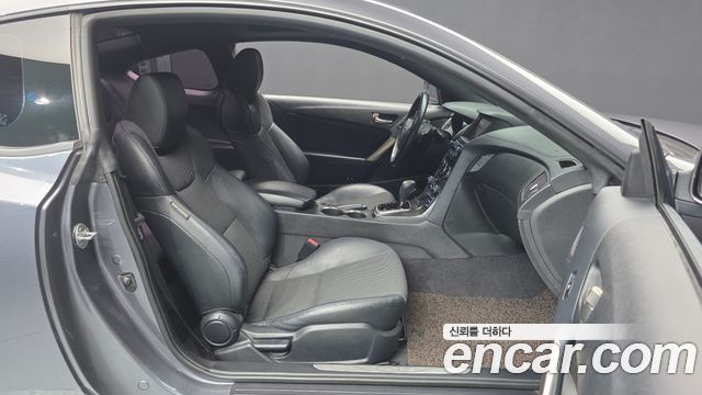 Hyundai Genesis 2016 — photo 11