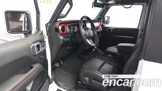 Jeep Wrangler 2023 — photo 13