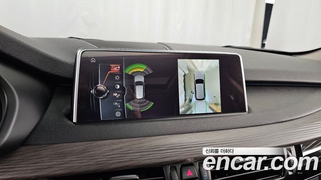 BMW X5 2017 — photo 15