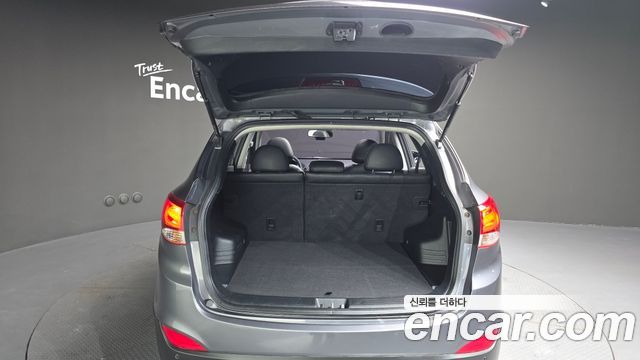 Hyundai Tucson 2011 — photo 19
