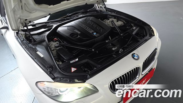 BMW 5-Series 2013 — photo 6