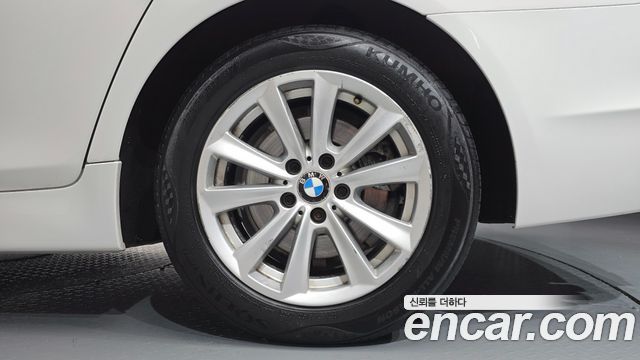 BMW 5-Series 2013 — photo 7