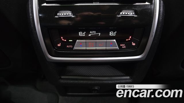 BMW X6 2022 — photo 25