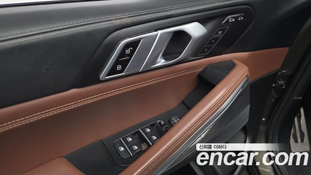 BMW X6 2022 — photo 30