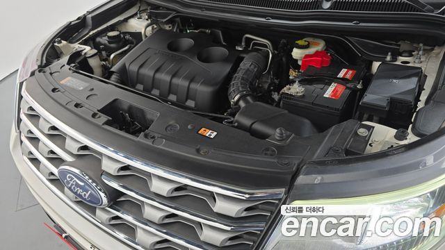 Ford Explorer 2017 — photo 6