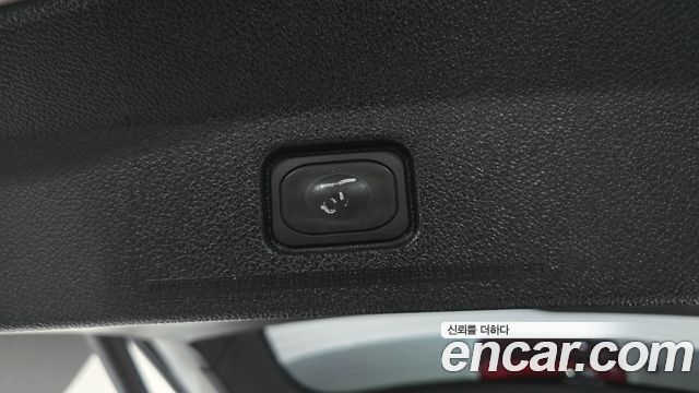 Ford Explorer 2017 — photo 20
