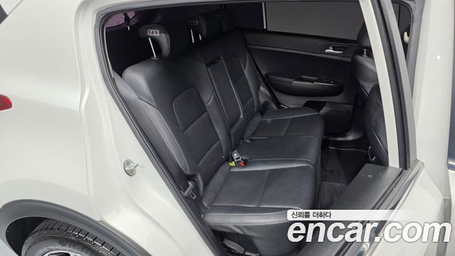 Kia Sportage 2019 — photo 25