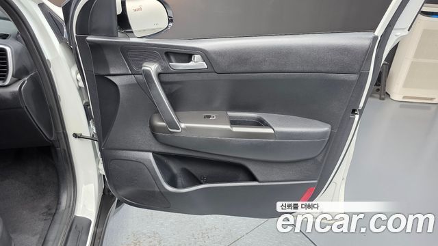 Kia Sportage 2019 — photo 15