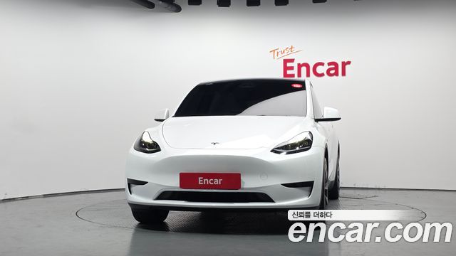 Tesla Model Y 2024 — photo 3