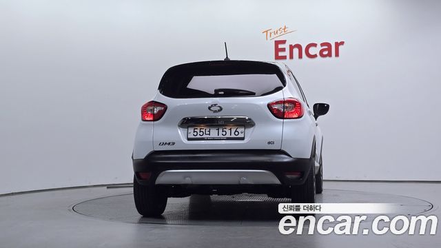 Renault Korea QM3 2017 — photo 4