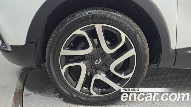 Renault Korea QM3 2017 — photo 5
