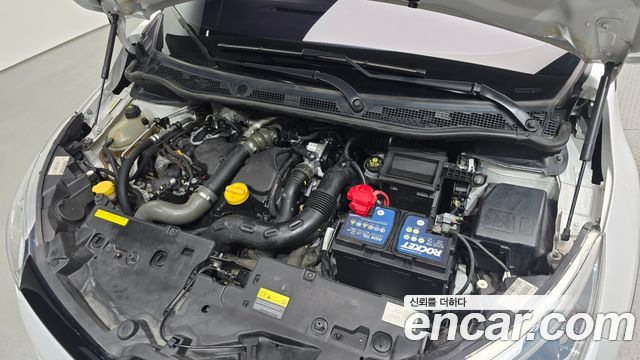 Renault Korea QM3 2017 — photo 6
