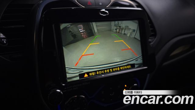 Renault Korea QM3 2017 — photo 20