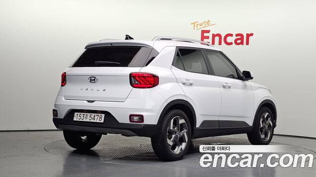 Hyundai Venue 2020 — photo 2
