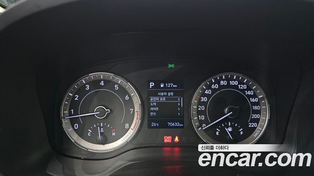 Hyundai Venue 2020 — photo 11