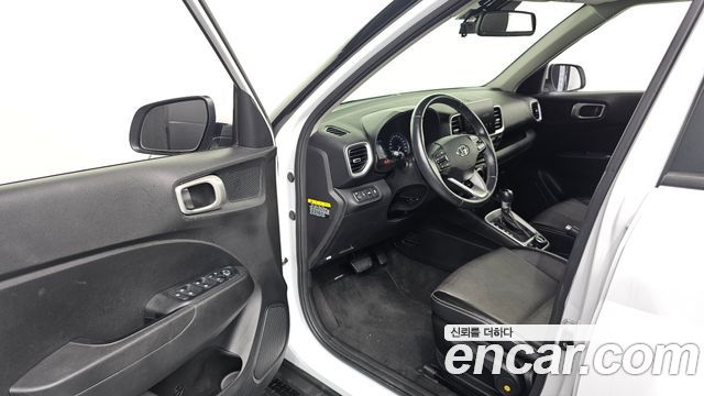 Hyundai Venue 2020 — photo 13