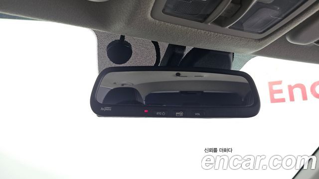 Hyundai Venue 2020 — photo 25