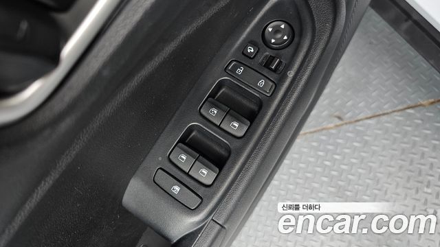 Hyundai Venue 2020 — photo 27