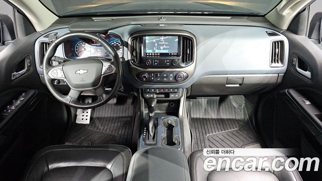 Chevrolet Korea Colorado 2022 — photo 10