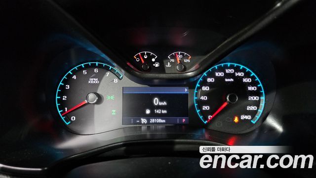 Chevrolet Korea Colorado 2022 — photo 11