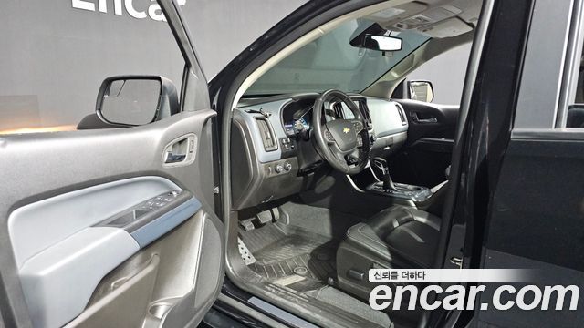 Chevrolet Korea Colorado 2022 — photo 13