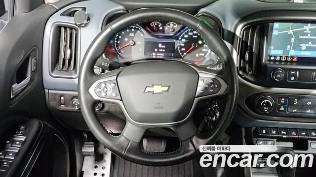 Chevrolet Korea Colorado 2022 — photo 17