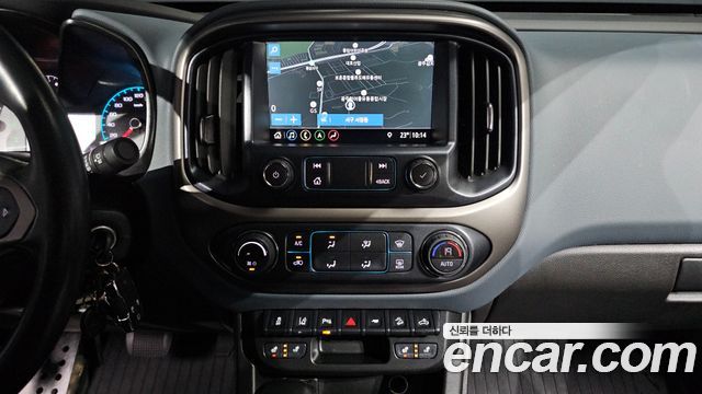 Chevrolet Korea Colorado 2022 — photo 18