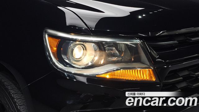 Chevrolet Korea Colorado 2022 — photo 8