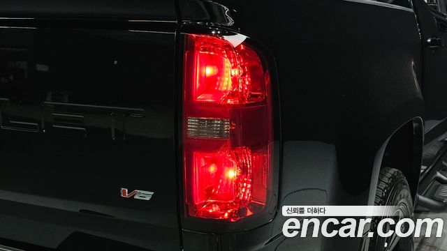 Chevrolet Korea Colorado 2022 — photo 9