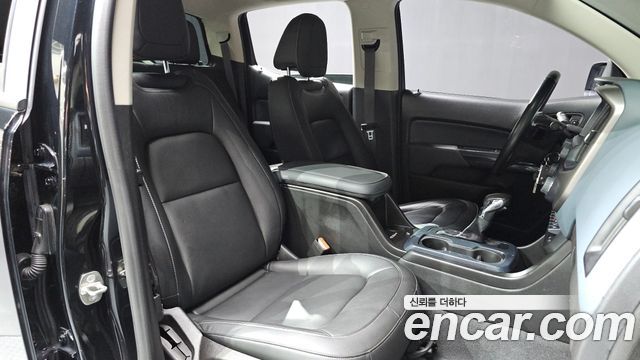Chevrolet Korea Colorado 2022 — photo 16