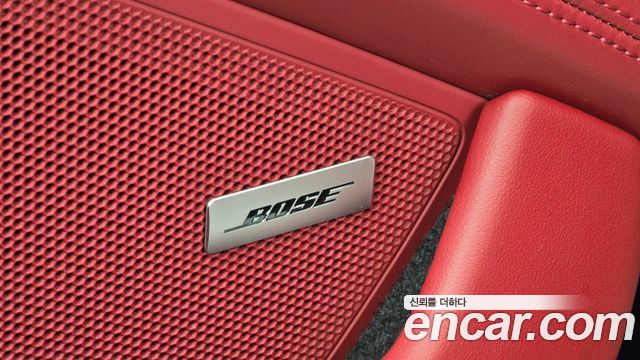 Porsche 911 2021 — photo 25
