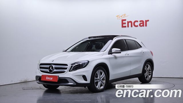 Mercedes-Benz GLA-Class 2015 — photo 1