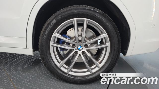 BMW X3 2021 — photo 7