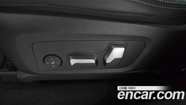 BMW X3 2021 — photo 32