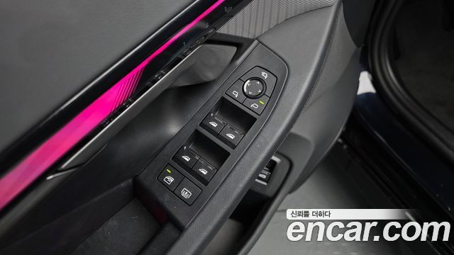 BMW 5-Series 2025 — photo 33