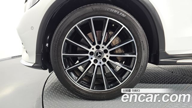 Mercedes-Benz GLC-Class 2018 — photo 5