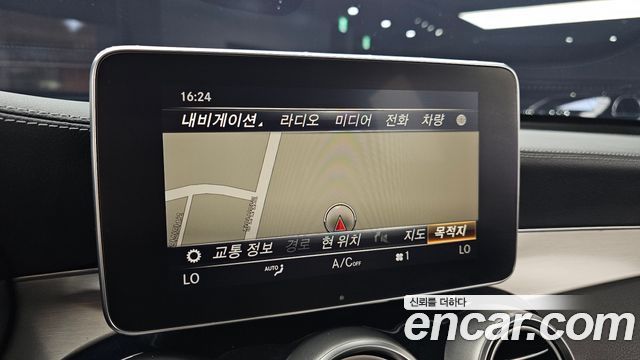 Mercedes-Benz GLC-Class 2018 — photo 20