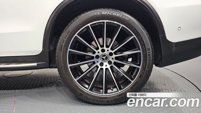 Mercedes-Benz GLC-Class 2018 — photo 7