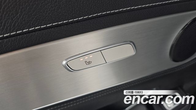 Mercedes-Benz GLC-Class 2018 — photo 30