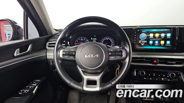 Kia K5 2023 — photo 19