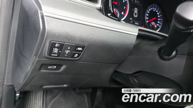 Kia K5 2023 — photo 24