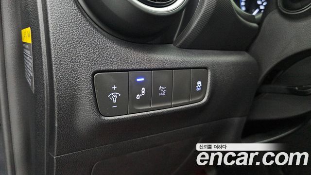 Hyundai Kona 2018 — photo 24