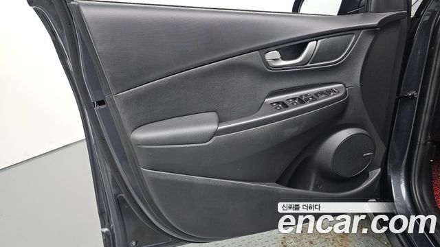 Hyundai Kona 2018 — photo 14