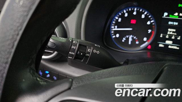 Hyundai Kona 2018 — photo 29
