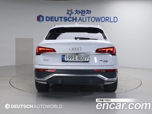 Audi Q5 2022 — photo 4
