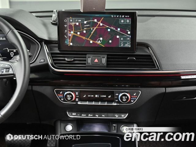 Audi Q5 2022 — photo 14